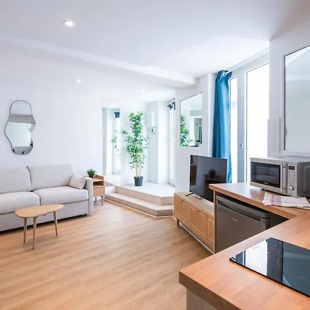 Apartamento Pacino Invalides-tour Eiffel- 4 Pers Paris