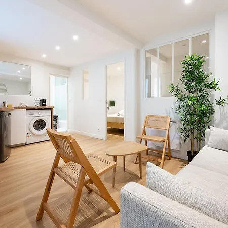 Apartamento Pacino Invalides-tour Eiffel- 4 Pers Paris